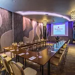 Ramada Encore Bayrampasa 4*