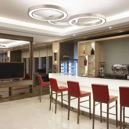 酒店 伊斯坦布尔拜拉姆贝沙华美达安可酒店 4*