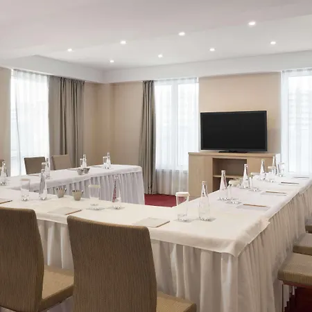 Ramada Encore Bayrampasa Отель
