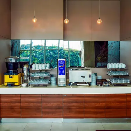 酒店 伊斯坦布尔拜拉姆贝沙华美达安可酒店