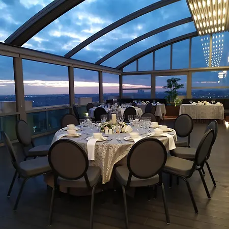 فندق رامادا انكور إسطنبول بايرامباسا 4*