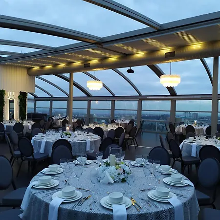 伊斯坦布尔拜拉姆贝沙华美达安可酒店 4*