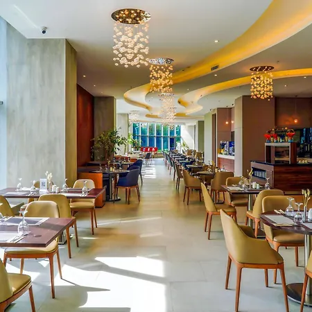 فندق رامادا انكور إسطنبول بايرامباسا اسطنبول