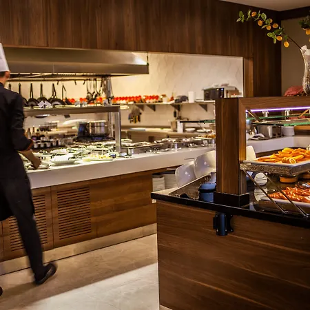 伊斯坦布尔拜拉姆贝沙华美达安可酒店 伊斯坦布尔