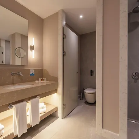 Ramada Encore Bayrampasa 4* Istanbul