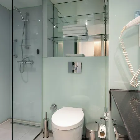 Ramada Encore Bayrampasa Hotel 4*