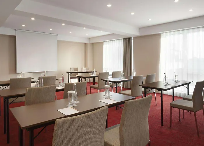 Ramada Encore Bayrampasa 4*