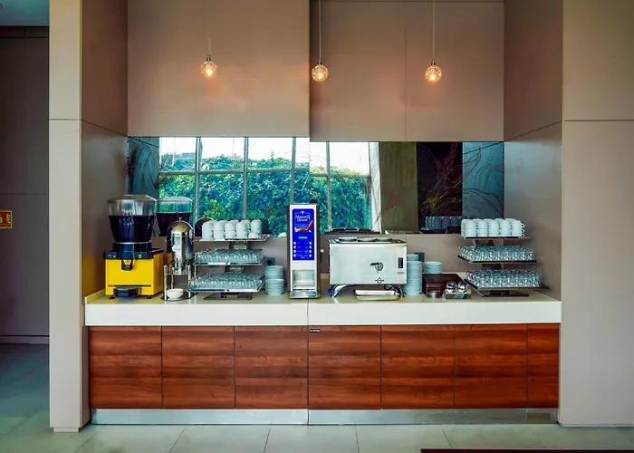 Ξενοδοχείο Ramada Encore Bayrampasa