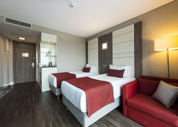 Ramada Encore Bayrampasa 4*